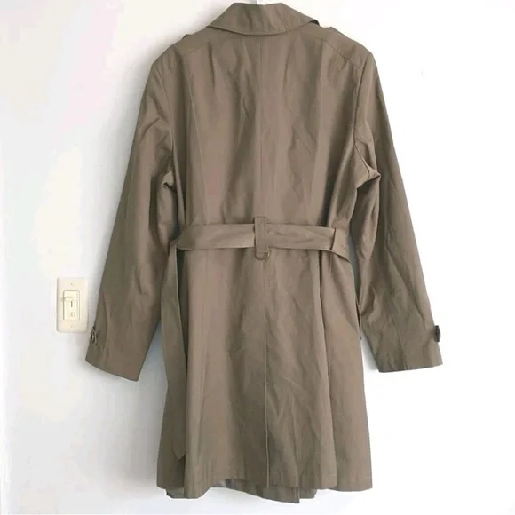 Ralph Lauren Tan Trench Coat - Picture 8 of 9